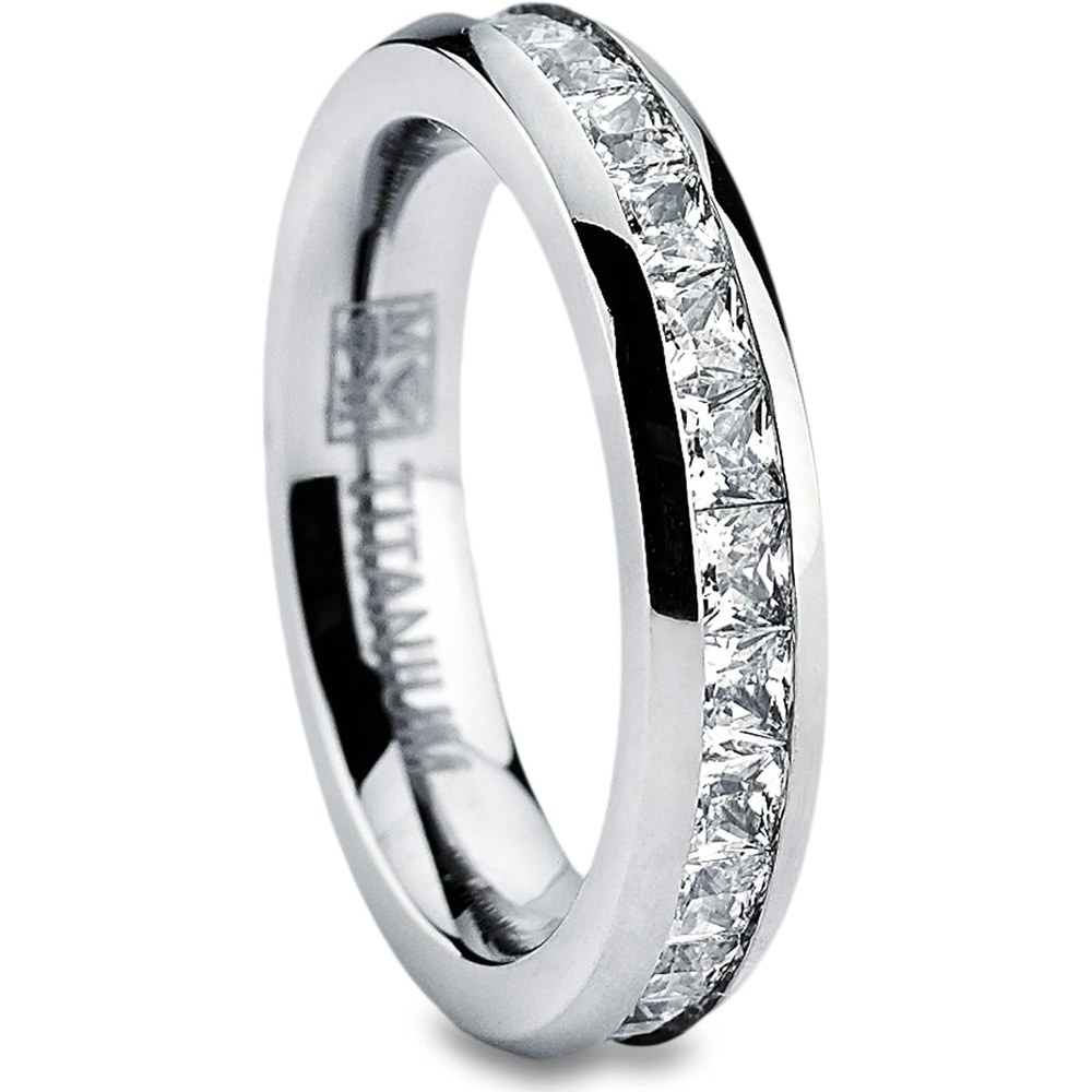 image:imageMetal Masters 3MM High Polish Princess Cut Ladies Eternity Titanium Ring Wedding Band with Cubic Zirconia CZ Size 11